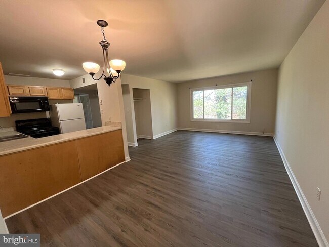 105 Berry St, Unit 5 in Orange, VA - Building Photo - Building Photo