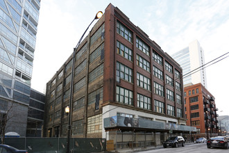 Ronsley Condos in Chicago, IL - Foto de edificio - Building Photo