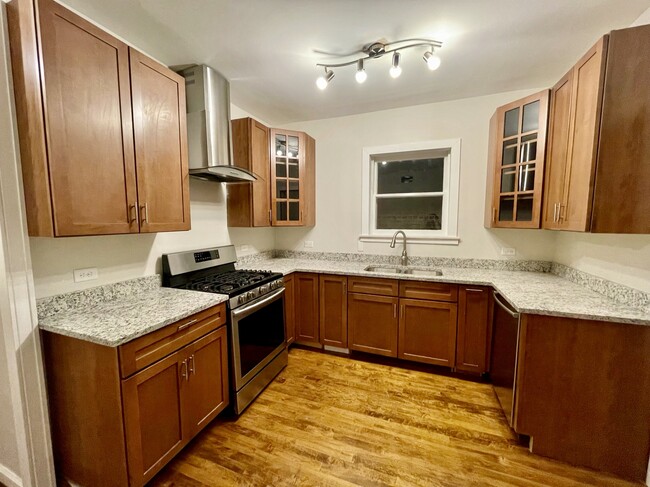 3431 N Lowell Ave, Unit 1 in Chicago, IL - Building Photo - Building Photo