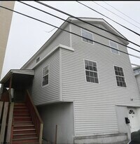 130 N Tennessee Ave in Atlantic City, NJ - Building Photo