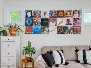 2501 N Washtenaw Ave, Unit APT 2 in Chicago, IL - Building Photo - Building Photo