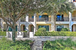 12913 Alton Rd in Palm Beach Gardens, FL - Building Photo