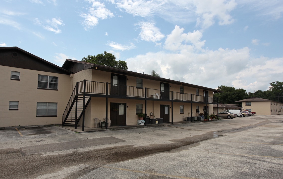 Colonial Square Apartments in Bartow, FL - Building Photo