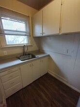 3220 Claremont Ave S in Seattle, WA - Building Photo - Building Photo