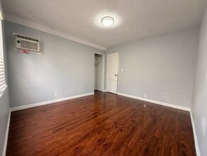 1428 S Chapel Ave in Alhambra, CA - Foto de edificio - Building Photo