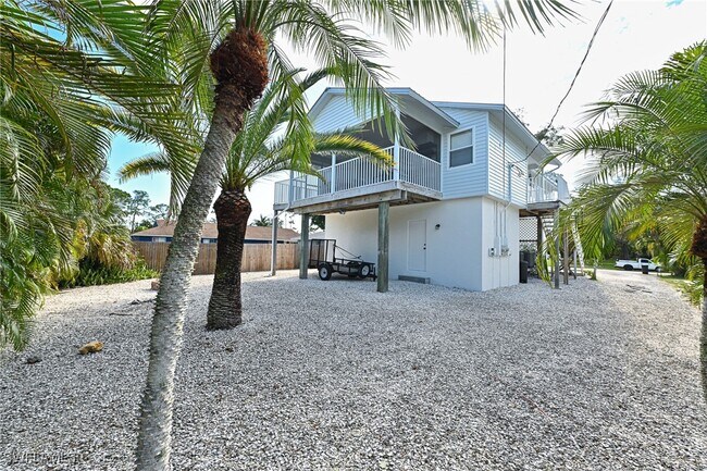 property at 4424 Pine Lake Rd