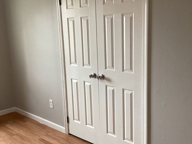 370 Joe Parker Rd in Lakewood, NJ - Building Photo - Building Photo