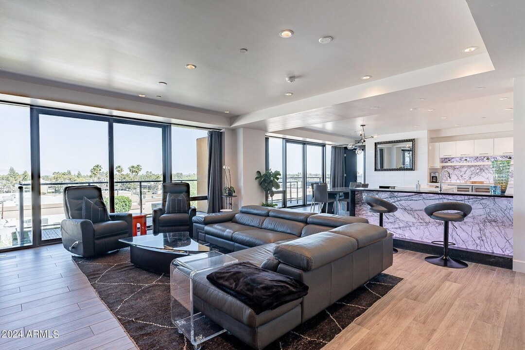 4422 N 75th St in Scottsdale, AZ - Building Photo