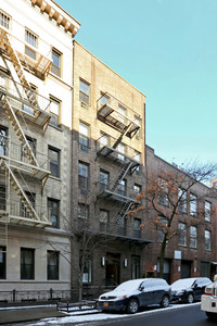 221 W 21st St in New York, NY - Building Photo - Building Photo