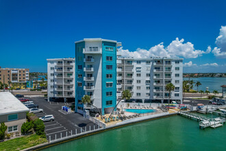 St. James in Treasure Island, FL - Building Photo - Building Photo