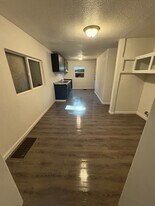 110 Kinder St in Sauget, IL - Building Photo