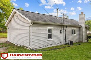 8109 Mathilda Ave in Affton, MO - Building Photo