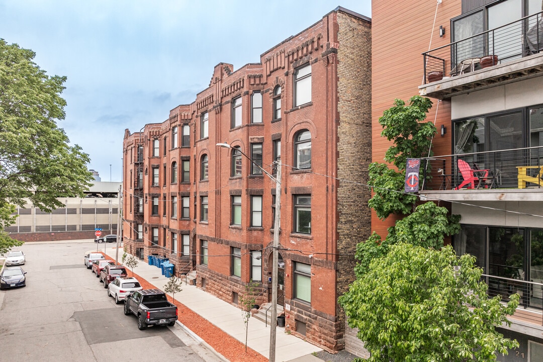 Bowler Lofts in Minneapolis, MN - Foto de edificio