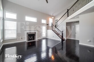 6157 Dajana Dr in Westerville, OH - Building Photo - Building Photo