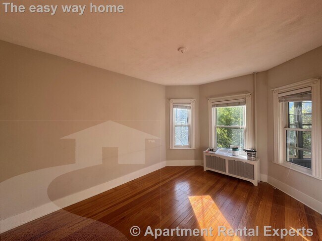 27 Josephine Ave in Somerville, MA - Building Photo - Building Photo