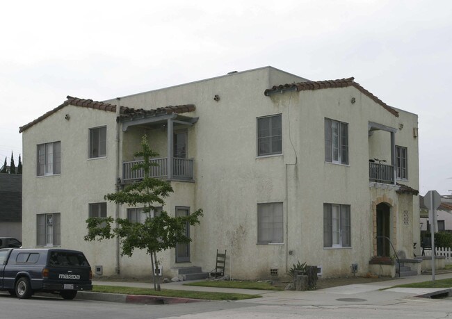 788-794 Molino Ave in Long Beach, CA - Building Photo - Building Photo