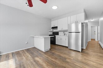 1053 Summit Ave in Jersey City, NJ - Building Photo - Building Photo