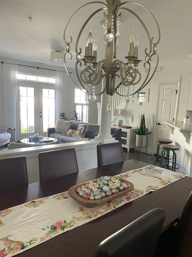 1006 Highgrove Dr in Chapel Hill, NC - Building Photo - Building Photo