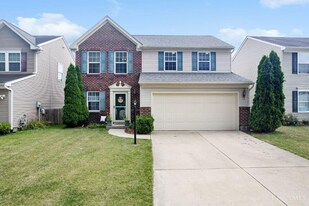 6027 Marsh Cir in Loveland, OH - Building Photo