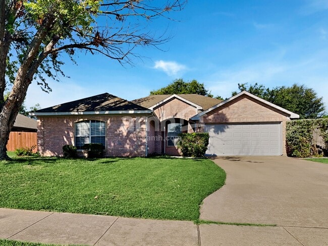 property at 1120 Darren Dr