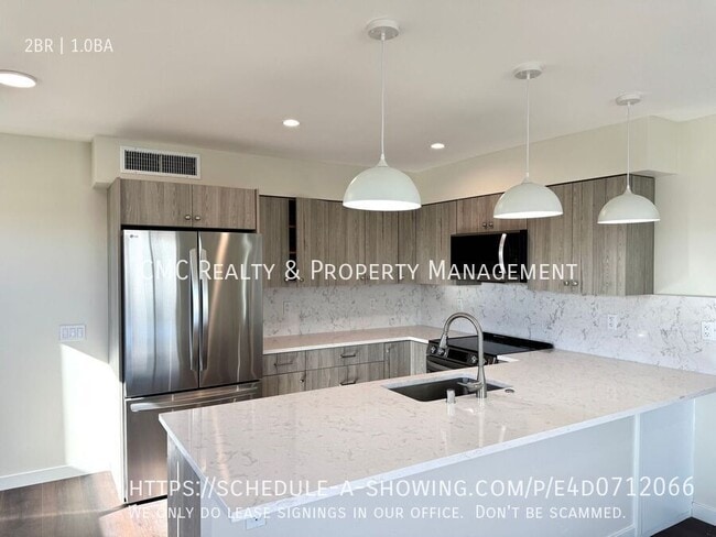 5548 2nd St in Long Beach, CA - Building Photo - Building Photo