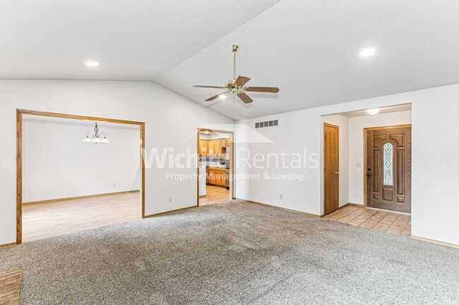 11703 Bekemeyer St in Wichita, KS - Building Photo - Building Photo