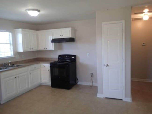 property at 6906 Lost Timber Ln