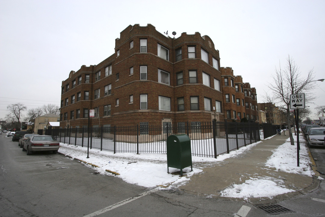 7754-7758 S Jeffery Blvd in Chicago, IL - Building Photo