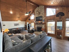 1041 Charter Hills Rd in Beech Mountain, NC - Building Photo - Building Photo