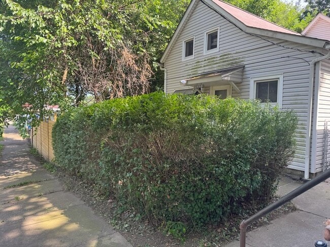 property at 3645 Seymour Ave