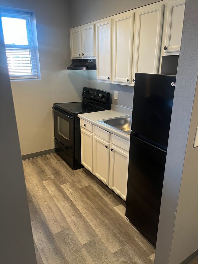824 Argonne Dr in Baltimore, MD - Building Photo - Building Photo