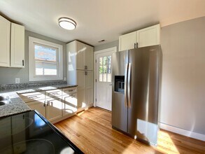 403 E Hammond St in Durham, NC - Building Photo - Building Photo