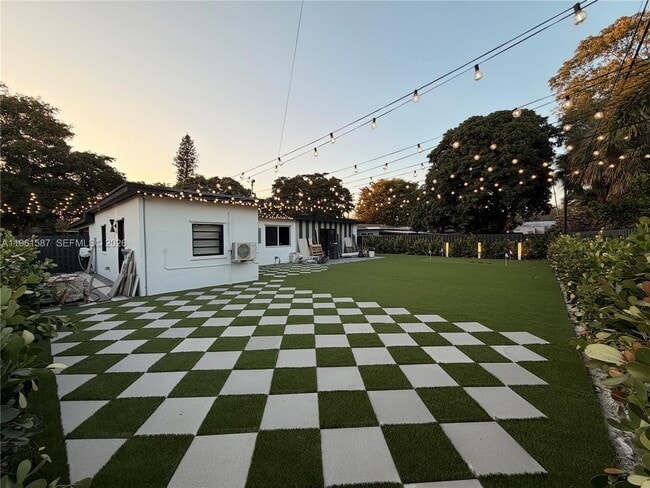 920 SW 50th Ave in Plantation, FL - Building Photo - Building Photo