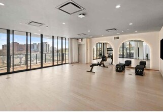 508 S Damen Ave in Chicago, IL - Foto de edificio - Building Photo