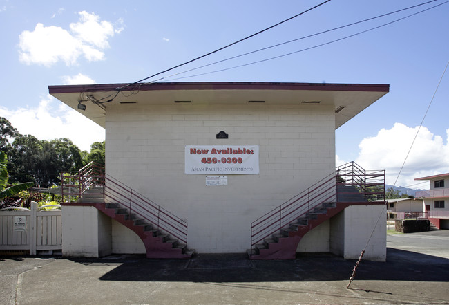 323 Ohai Pl in Wahiawa, HI - Foto de edificio - Building Photo