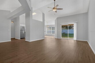 10621 Cedar Forest Cir in Clermont, FL - Building Photo - Building Photo