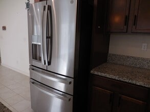 1095 Purdue Ct in Dixon, CA - Building Photo - Building Photo