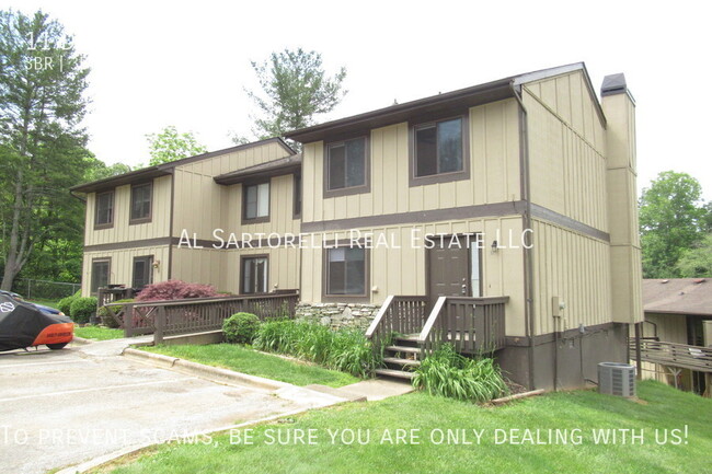 property at 11 Dawnwood Cir