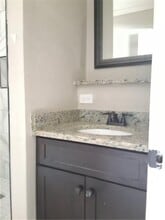 217 Bellview St in Winder, GA - Foto de edificio - Building Photo