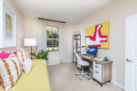 Esperanza Apartment Homes in Irvine, CA - Building Photo - Building Photo