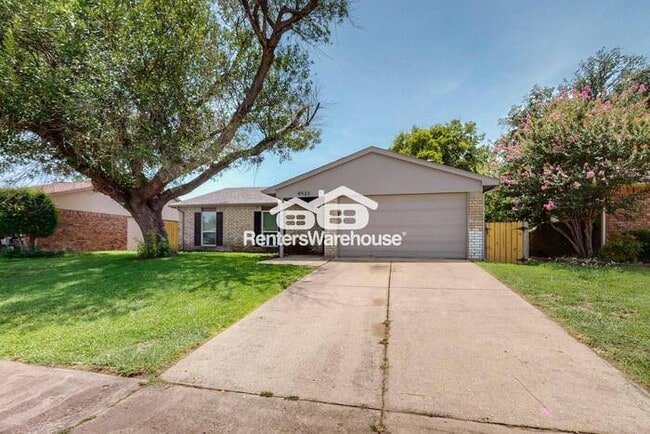 property at 4933 Watson Dr