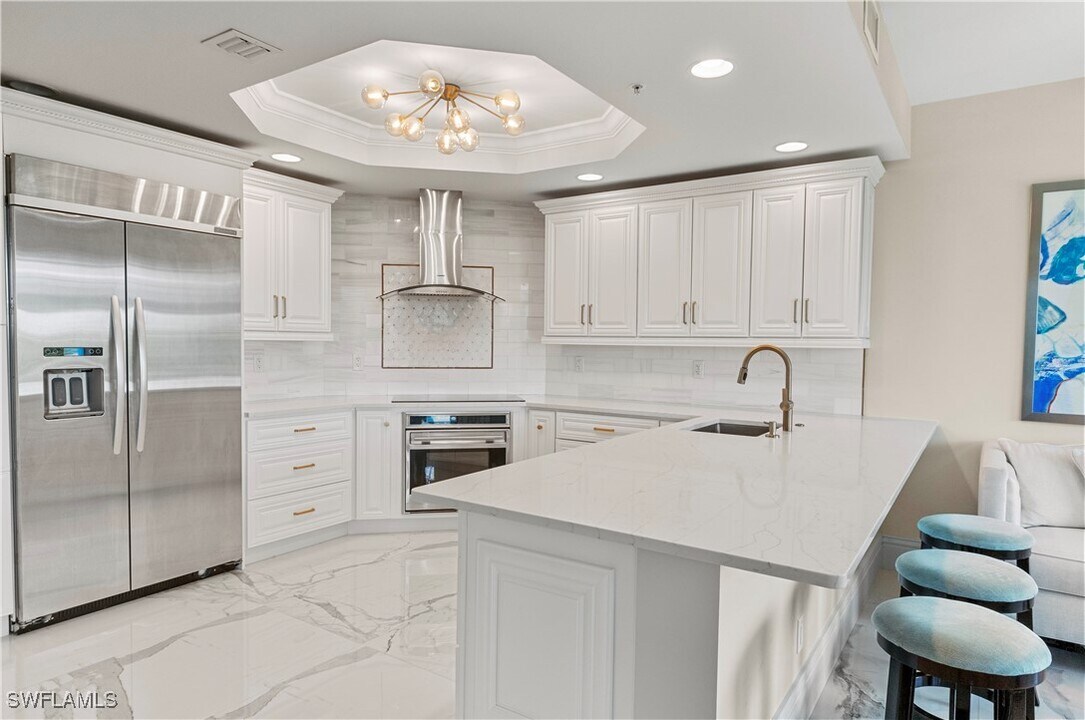23650 Via Veneto in Bonita Springs, FL - Building Photo