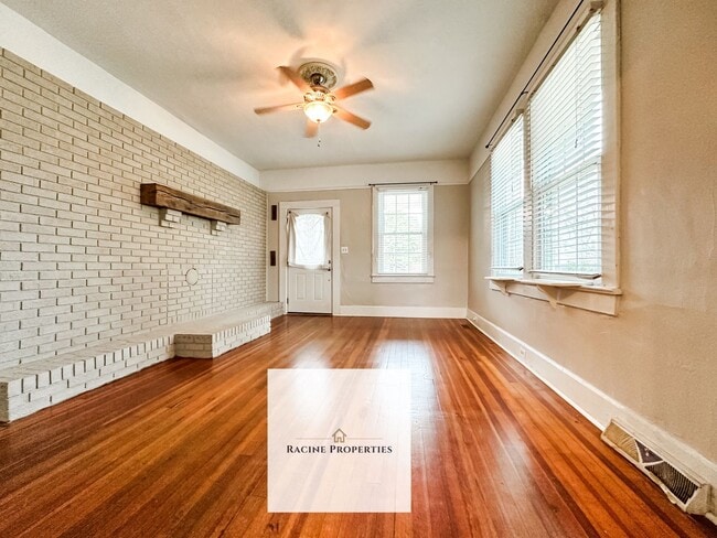 6 Crest St in Lyman, SC - Building Photo - Building Photo