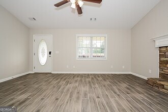 415 Princely Ct in Hampton, GA - Building Photo - Building Photo
