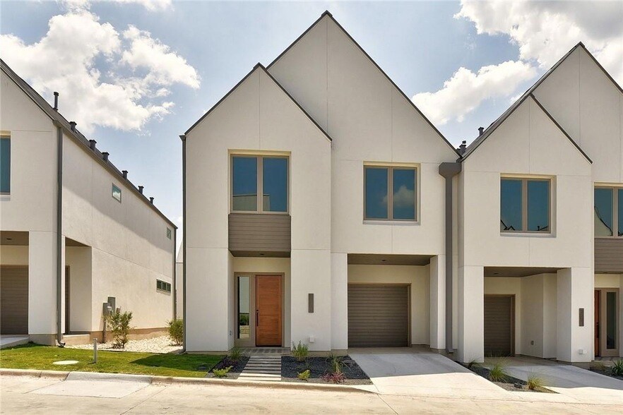 3303 Cantwell Ln in Austin, TX - Building Photo