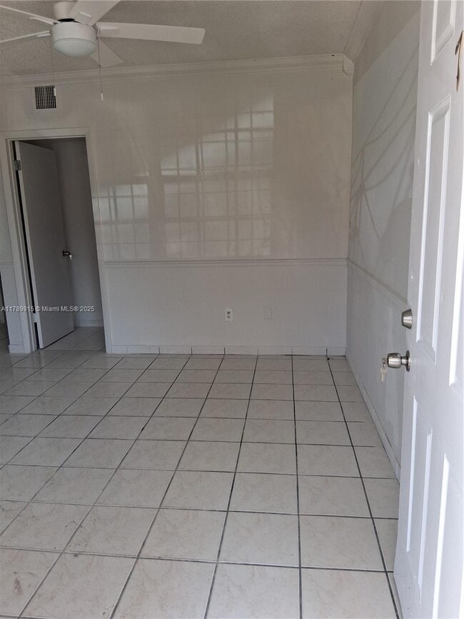 71 NW 76th St in Miami, FL - Building Photo - Building Photo