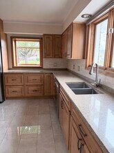 7340 Lake St in Morton Grove, IL - Building Photo - Building Photo