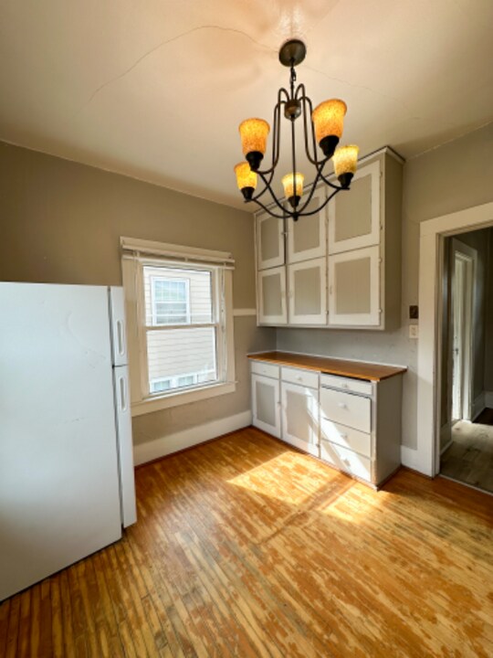 129 Broadwater Ave in Billings, MT - Building Photo