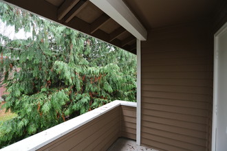 Station at Mill Creek in Mill Creek, WA - Building Photo - Interior Photo