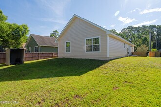 41 N 3rd St in Santa Rosa Beach, FL - Building Photo - Building Photo